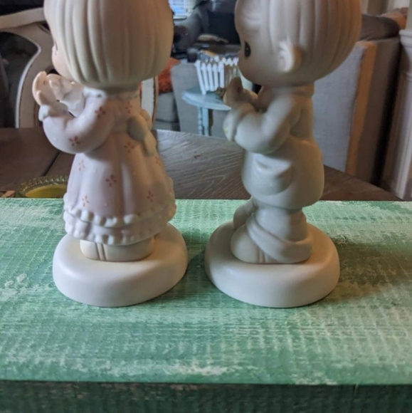 "I Still Do" Precious Moments Figurines Boy And Girl. Perfect Anniversary Gift. - Picture 6 of 10